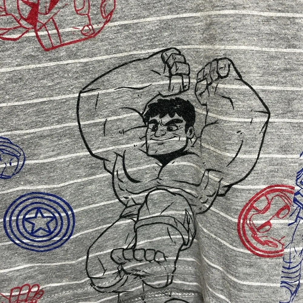 Marvel Super Hero Adventures Kids Gray Graphic Polo Shirt Size 6